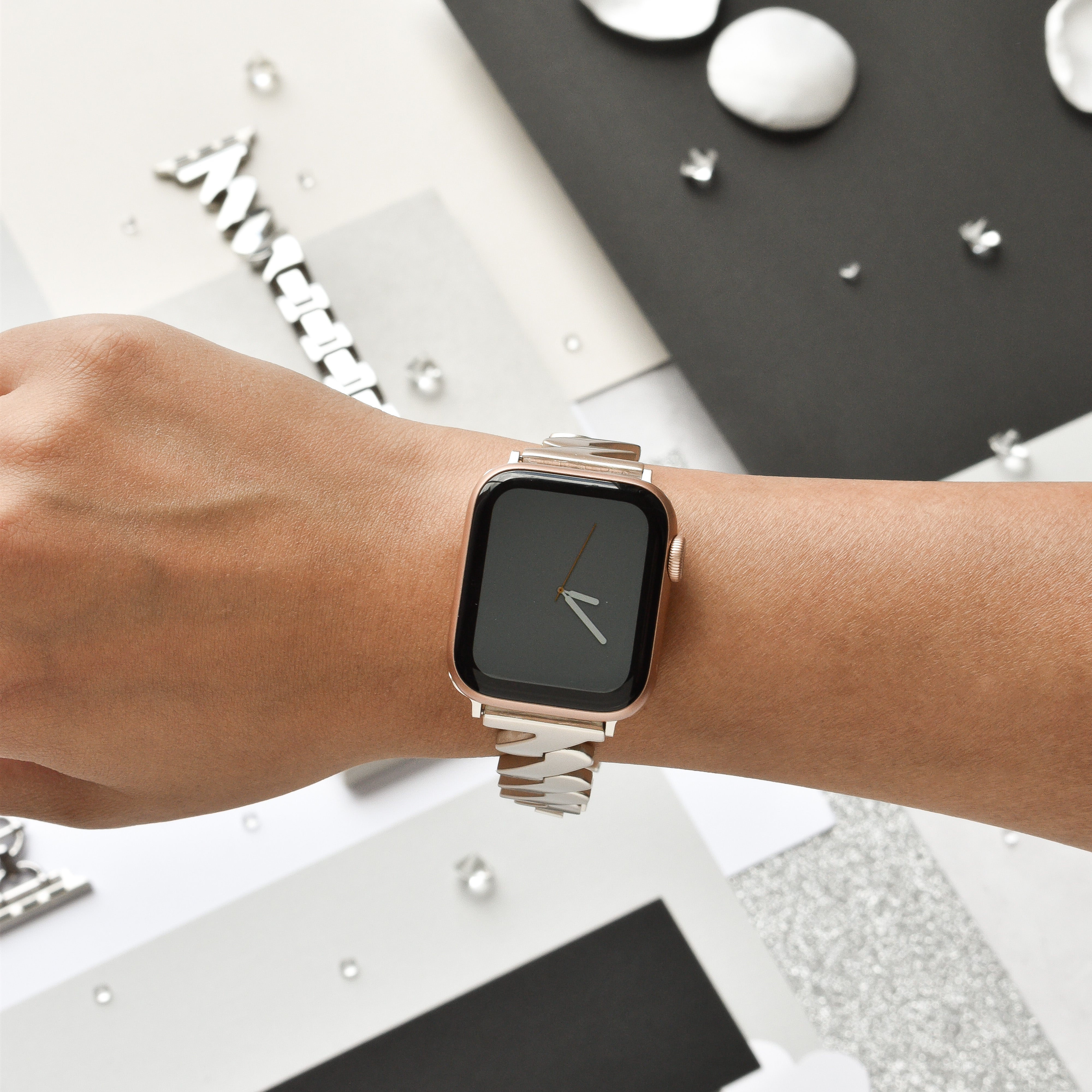 Get Wavy Apple Watch Strap - Starlight